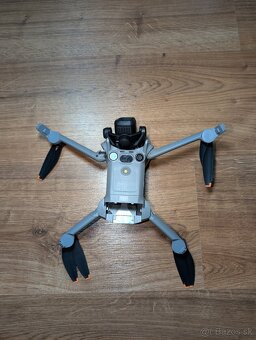 DJI Mini 5 Pro telo - 2