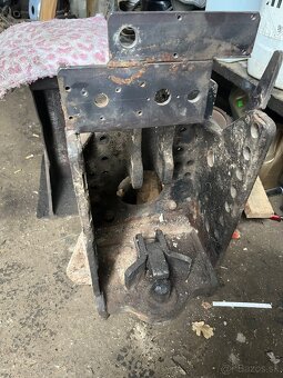 Predám diely na Zetor Crystál - 2