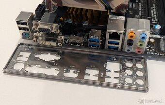 Gigabyte GA-H97M-D3H + i7 4790 + 16/32GB DDR3 - 2