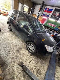 Ford Focus C-Max GHIA 1,6TDCI 5q manuál - 2