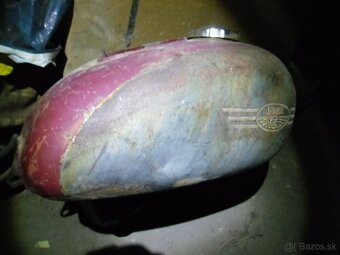 Predám nádrž JAWA - 2