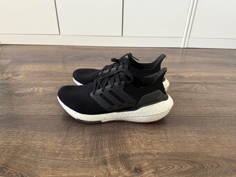 Adidas Ultraboost - 2
