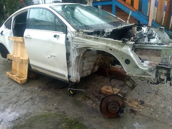 Citroen C5 2.0 HDI  r.v 2012 na nahradne diely - 2