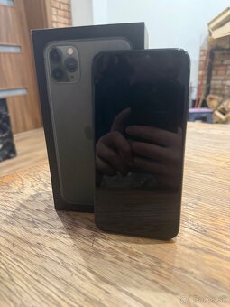 Predám iPhone 11 Pro Max - 2