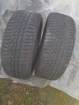 Predam zimne pne 2ks 205/55r17 - 2