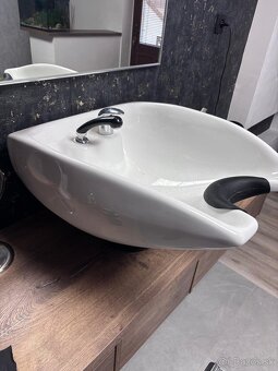 Kadernicke umyvadla - 2