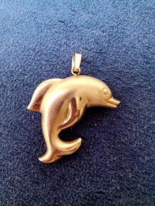 Zlatý prívesok delfín, 14 k - 2