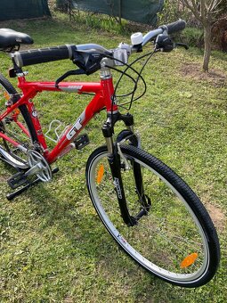 Trekingovy bicykel GT - 2