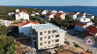 PAG/MANDRE-Predaj nových apartmánov 250m od mora s parkingom - 2