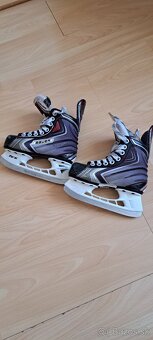 Korcule Bauer Vapor velkost 28 - 2