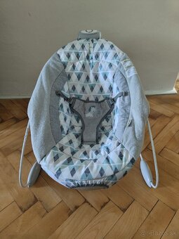 Ingenuity Kids 2 - vibrujúce lehátko s melódiami - 2