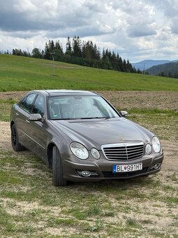 REZERVOVANÉ DO SOBOTY OBEDA Mercedes-Benz E 320CDI W211 - 2