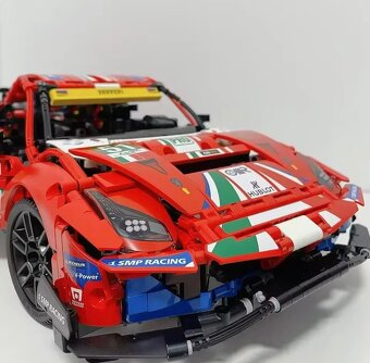 NOVÉ Ferrari 488 GTE - 1684ks kostek - 2
