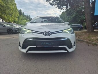 Predám Toyota Avensis Combi 2.0 Valvematic Executive MDS - 2