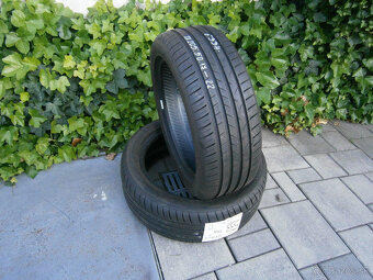 Predám 2x letné ako nové pneu VREDESTEIN 205/50 R17 93YXL - 2