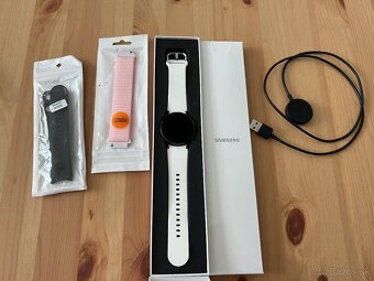 Samsung Galaxy Watch 4 40mm LTE Black - 2