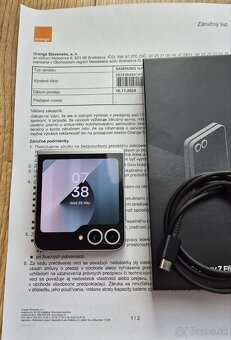 Samsung Z Flip 6 256GB Silver + príslušenstvo, záruka - 2
