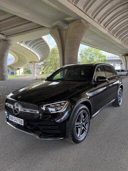Mercedes-Benz GLC SUV 200 d 4MATIC A/T - 2