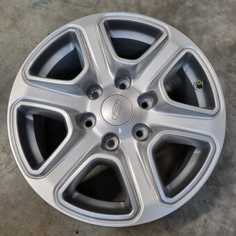 Hliníkové Ford disky 6x139,7 R17 8J ET55 - 2