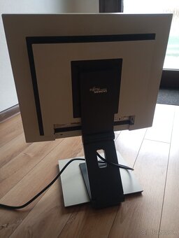 Monitor Fujitsu Siemens - 2