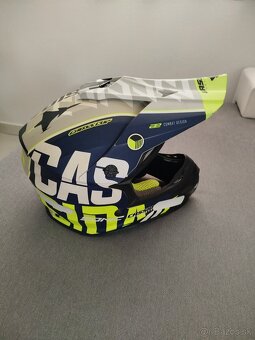 Helma Cassida detská - 2