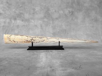 Ručne vyrezávaný Meč z mečúňa na stojane - Tiger a Drak 89cm - 2