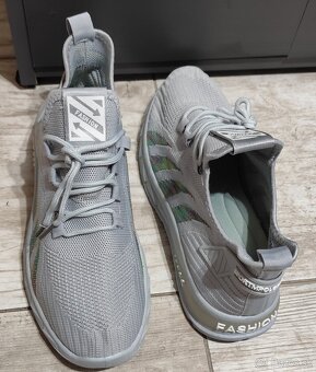 Predám nové pánske tenisky - 2