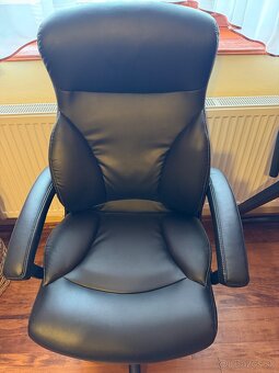 Kancelárske kreslo - 2