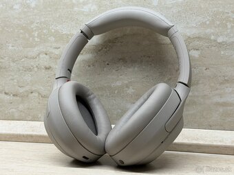 Sony WH-1000XM4 Silver - 2
