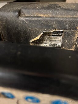 Rezacka na nahradne diely - 2