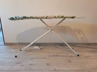 Predám kvalitnú zehliacu dosku - 2