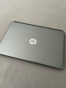 Notebook HP 15-r005nc (Hewlett-Packard) - 2
