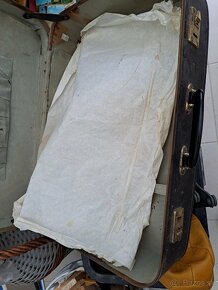 Starý, funkčný, uzamykateľný kufor, odber Bratislava - 2