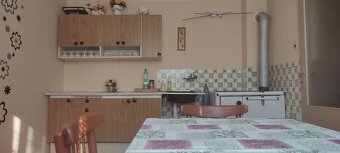 Exkluzívne znížená cena rodinný dom Roškovce - 2
