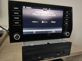 MIB2 Škoda Bolero Amundsen s Carplay a Android Auto - 2