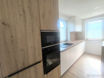 Moderný novopostavenený RD na PREDAJ - Okoličná na Ostrove - 2