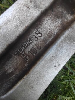 4x108 r17 - 2