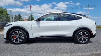 Ford Mustang Mach-E 75,7kWh Premium AWD za 33.999 € s DPH - 2