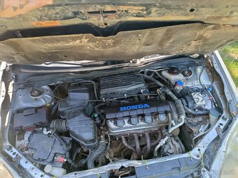 Honda civic 7g - 2