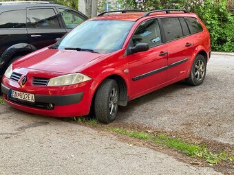 Renault Megane Grand Tour - 2
