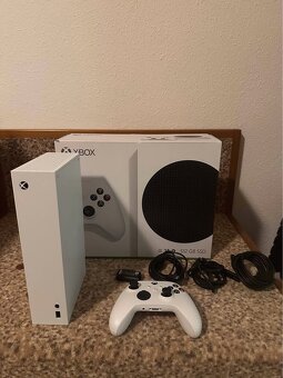 Xbox Series S ako nový, v záruke - 2