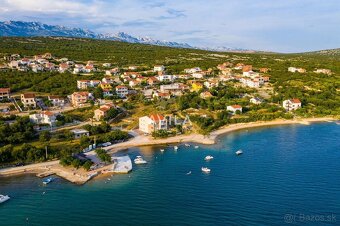 Stavebný pozemok na predaj – Maslenica, Chorvátsko (550 m², - 2