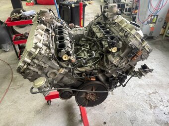 Motor 4,2fsi audi - 2