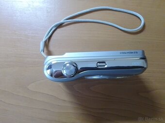 Digitálny fotoaparát Samsung ES 30. - 2