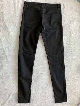 Čierne dámske rifle H&M - 2