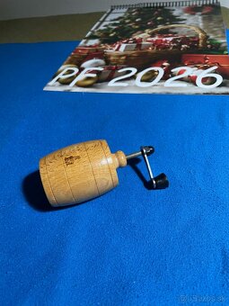 Mlynček na korenie. - 2