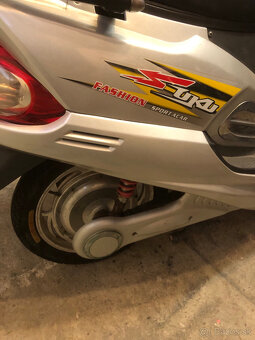 Predám elektro skuter - 2