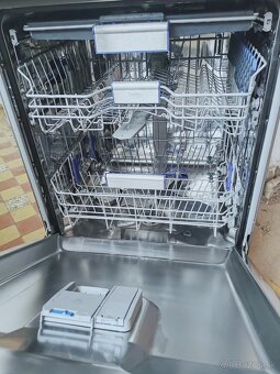 Predám umývačku riadu Beko 60cm - 2