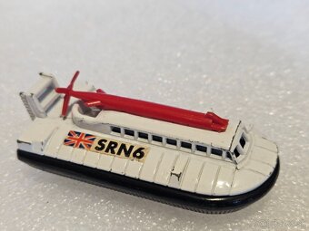 Matchbox Hovercraft Superfast - 2