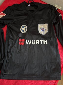 Rozhodcovská výstroj - 2